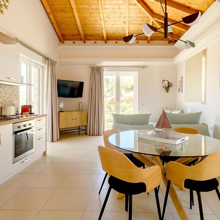 Alma Hills Gialova Appartement Buitenkant foto